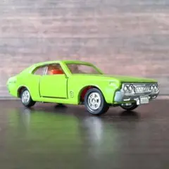 トミカ No.74 日産 ローレル 2000SGX サーフボード付 箱無し - メルカリ