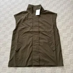 新品 PoshAlma スタンドカラーベスト カーキ