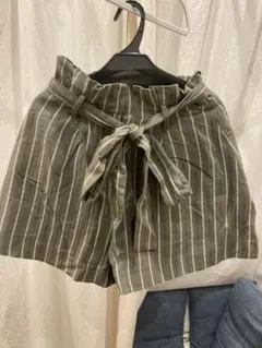 SNIDELスナイデル　リネンショートパンツ　美品