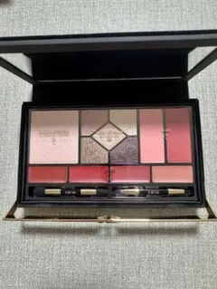 【Dior】2023コフレ アイシャドウチークリップパレット