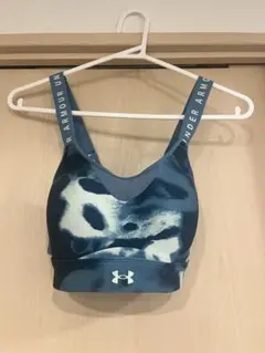 【お客様購入確定品】アンダーアーマー　スポーツブラ　タイダイ柄　ブルー　M