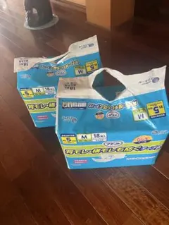 アテントテープ式オムツ２個 36枚送料込み！Mサイズ値下げ！のサムネイル