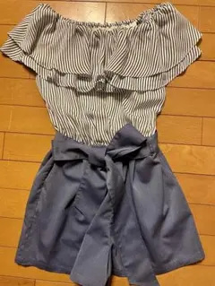 ストライプオフショルダーショートパンツセット