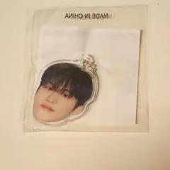 TREASURE カプセルトイ顔アクキー ジョンウ