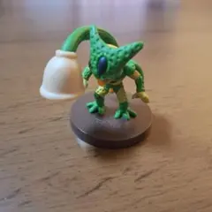 ドラゴンボール　セル　セル第一形態　DyDo　ダイドーのおまけ　ミニフィギュア