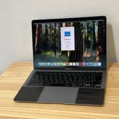 M1MacBook Air 16gb