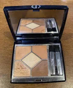 ディオールショウ サンク クルール アイシャドウ