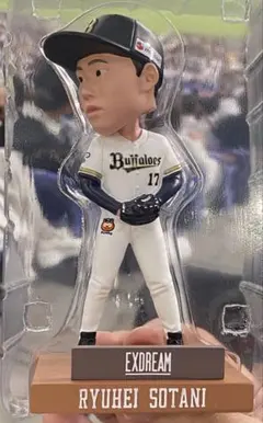 オリックスバファローズ曽谷龍平投手ボブルヘッドフィギュア 背番号17①のサムネイル