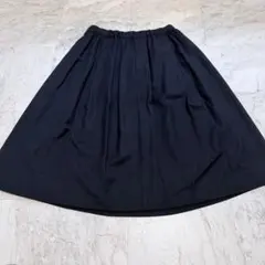スープ ミドル丈 タック フレアスカート ウール混 ダークネイビーのサムネイル