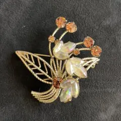【16】オーロラストーン　フラワーブローチ　レトロ　ヴィンテージ