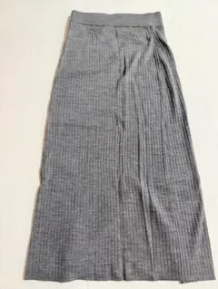 新品タグ付き　UNIQLOリブ編みグレータイトスカート S
