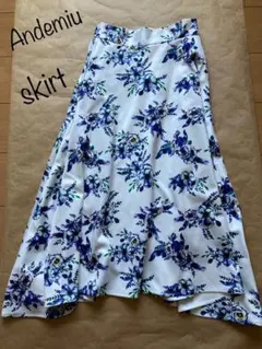 アンデミュウ　オールシーズン可　ストレッチジャージ、ウエストゴム　花柄スカート
