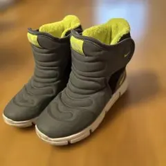 Nike キッズブーツ グレー/イエロー　19.5センチ