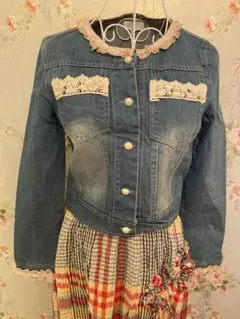 Item thumbnail for item fd51c0b7-4168-44fe-9aa6-12f71412706f