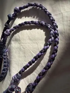 携帯ストラップ　パラコード　長さ調整可能 パープル　紺