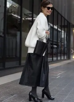 美品！Deuxieme Classe New Dramatic スカートのサムネイル
