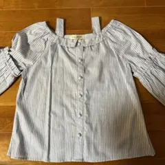 pom ponette 青と白のストライプ 七分袖ブラウス