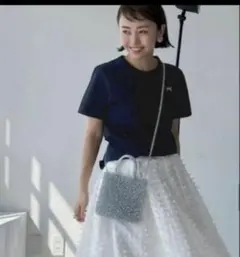 ドノバン×アキロンコラボ リボン刺繍Tシャツのサムネイル