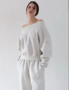 Item thumbnail for item 998f1318-bd70-4d27-9884-ad186a39a27e