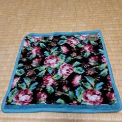 フェイラー、グリーン枠、黒地、薔薇ハンカチ