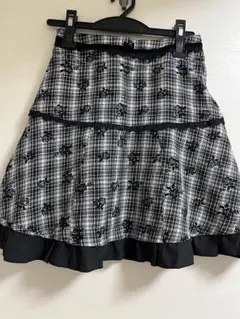 axes femme バラ＆チェック柄スカート