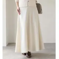 美品＊VERMEIL par iena ウール100% フレア　ロングスカート Embraced wool RIB スカート（ロング・マキシ丈スカート）｜VERMEIL