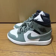 Nike Air Jordan 1 Mid 