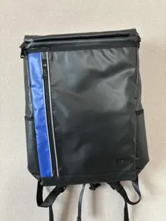 mobus 防水リュック　ブラック＆ブルー　大容量のサムネイル