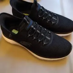 値下げ商品Skechers Slip-ins ブラック スニーカー
