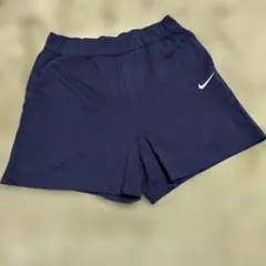 NIKE ショートパンツ