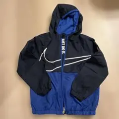 Nike フード付きジャケット 116-122cm