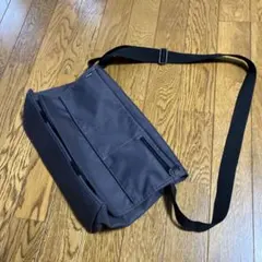 COMME CA ISM ショルダーバッグ グレーのサムネイル