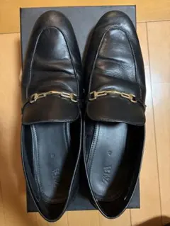 ZARA ブラックレザー ローファー ゴールド装飾 43