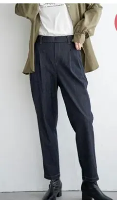 テーパード カジュアルパンツ