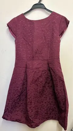 タイムセー ルバーガンディ 半袖 Aライン ワンピース