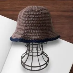 大きめ　流行り　ハンドメイド　クラッシャーハット　クロシェハット　ニット帽