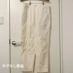 UNIQLO リネンカジュアルパンツ　春夏にのサムネイル