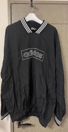 【古着】adidas ナイロンプルオーバー　黒