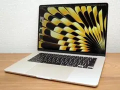 【超美品・32GB】M4 MacBook Air 15インチ スターライト