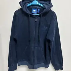 アディダス　ネイビー ジップアップパーカー