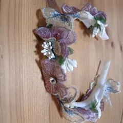 花飾り付きカチューシャ