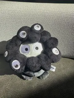 ミャクミャク　サンリオ　なりきり　ハンギョドン　ブラック　黒　カラビナ