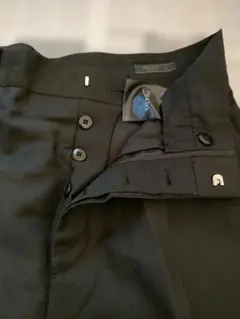 Item thumbnail for item bbd49aeb-0543-4e58-8980-0377db258057