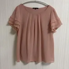 値下げ⭐︎23区 半袖シフォンブラウス フリル袖 ピンクベージュ 40 Lのサムネイル