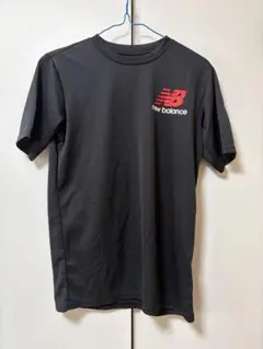 New Balance ワンポイントロゴ Tシャツ