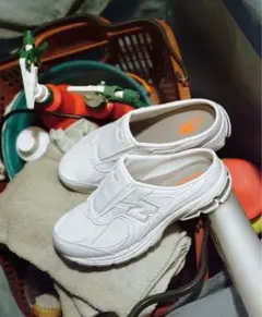 BEAMS別注 new balance 2002RM3 WHITE 27
