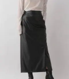 フェイクレザー ロングスカート