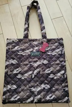 LA BAGAGERIE × HELLO KITTY キルティングトート