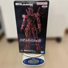 赤いガンダムフィギュア