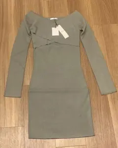 新品　RESEXXY リゼクシー　フロントクロス長袖ニットワンピース　ミント